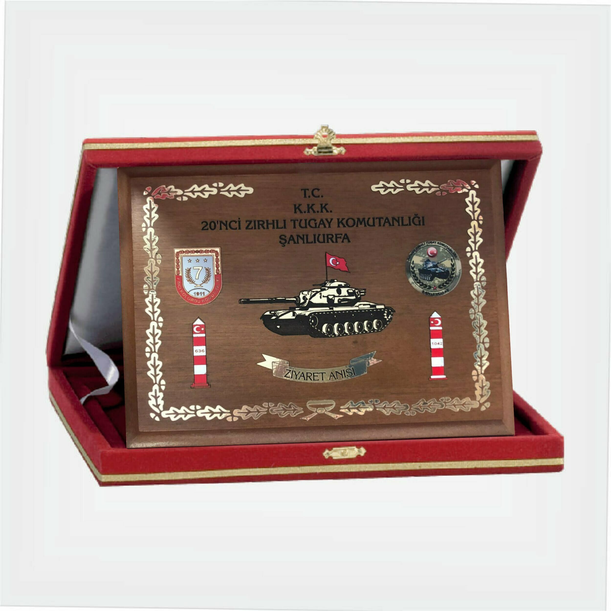 Classic Shop 72 Kadife Kutulu Lazer Kesim Uv Baskılı Ahşap Yatay Askeri Plaket