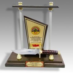 Classic Shop 29 Komando Bıçaklı Vip Ahşap Plaket ŞLT-099