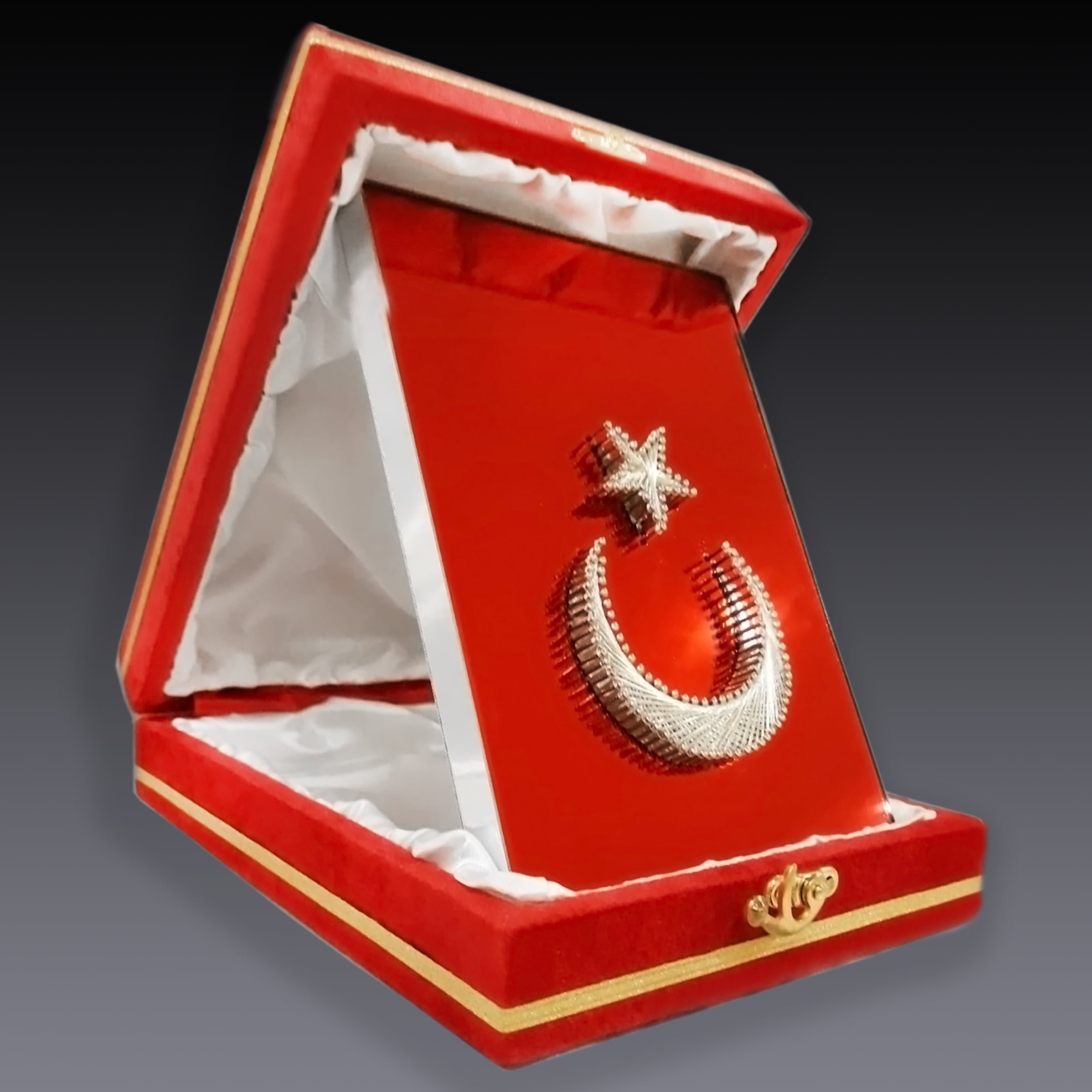 Kadife Kutulu Filografi Tablo Türk Bayrağı 1 Kadife Kutulu Filografi Tablo Türk Bayrağı