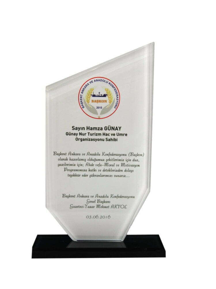 Kişiye Özel Destek ve Teşekkür Kristal Plaketi - IR12