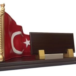 Classic Shop 28 Turk Bayrakli Ahsap