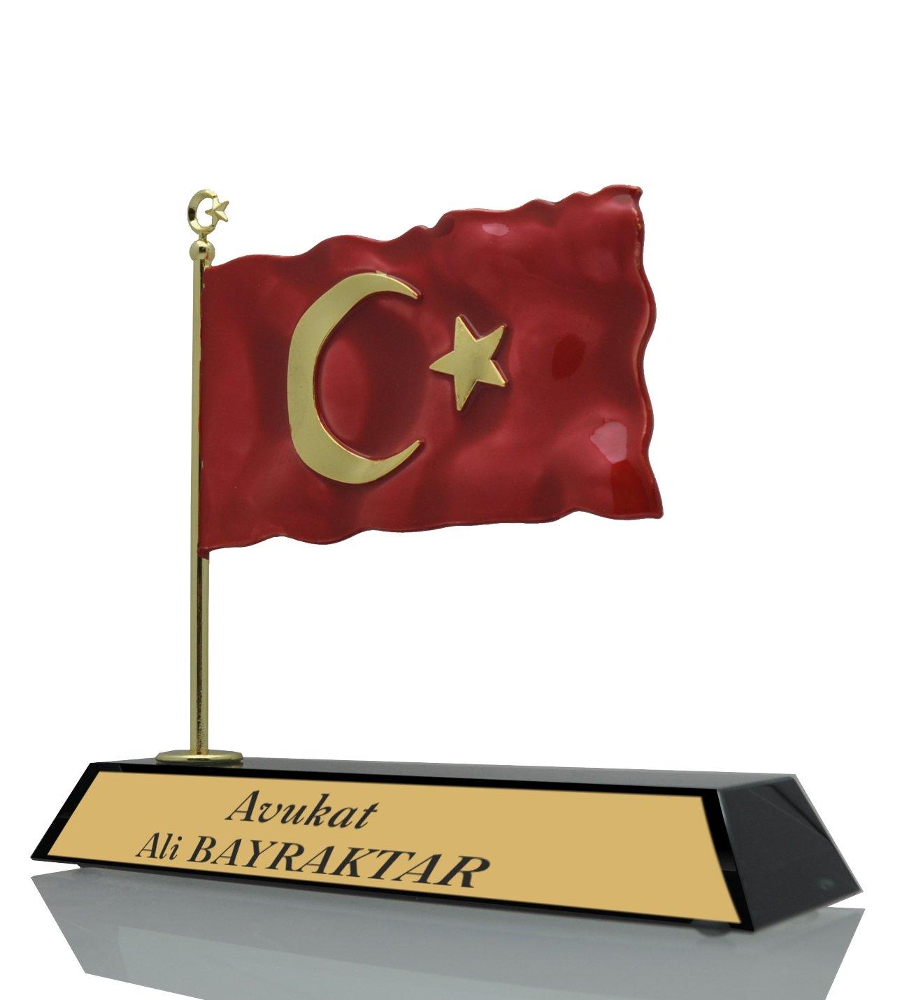 Türk Bayrağı Figürlü Ahşap Alt Kaideli Kristal Plaket 1 Türk Bayrağı Figürlü Ahşap Alt Kaideli Kristal Plaket