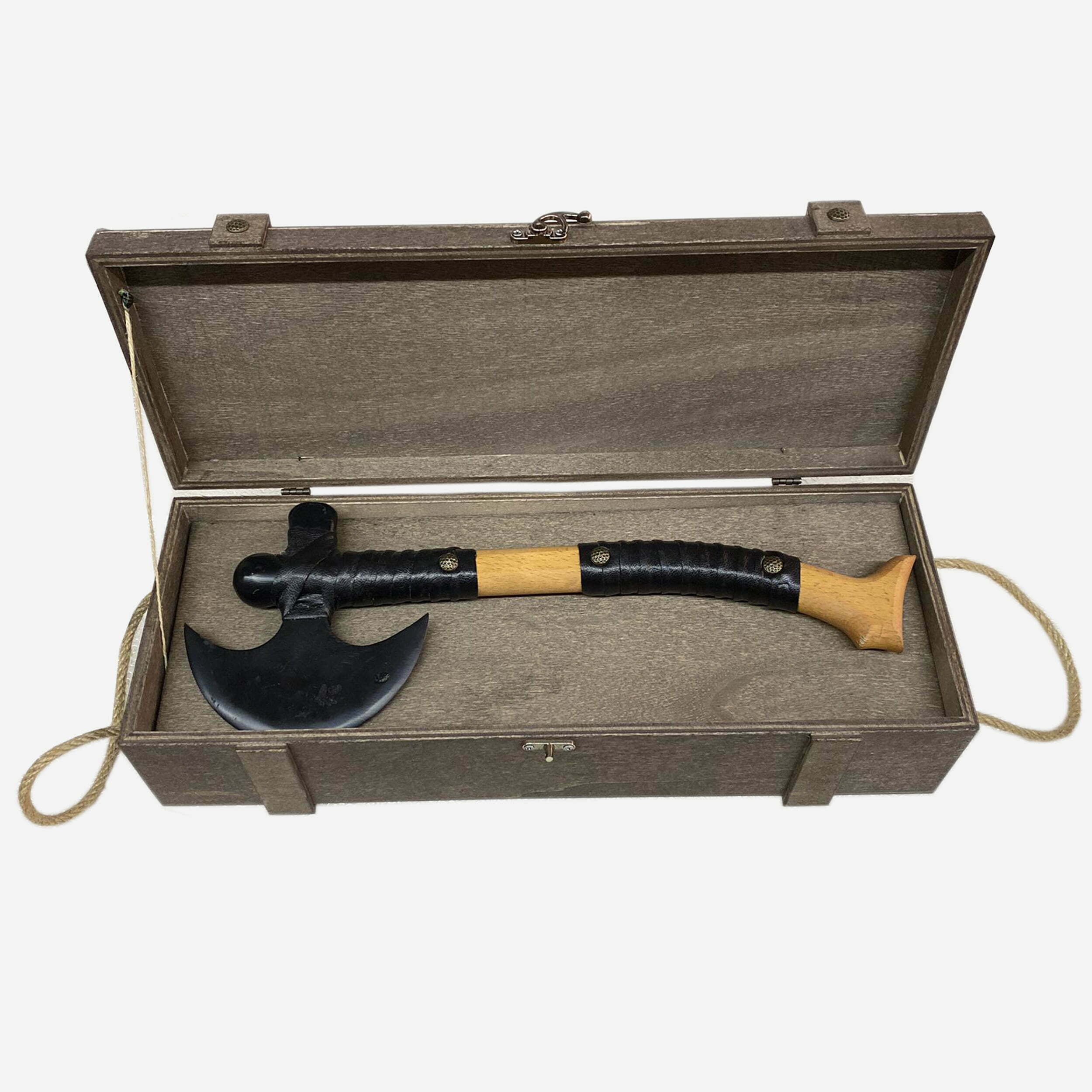 Kişiye Özel Kutulu Ahşap Saplı Balta Plaket