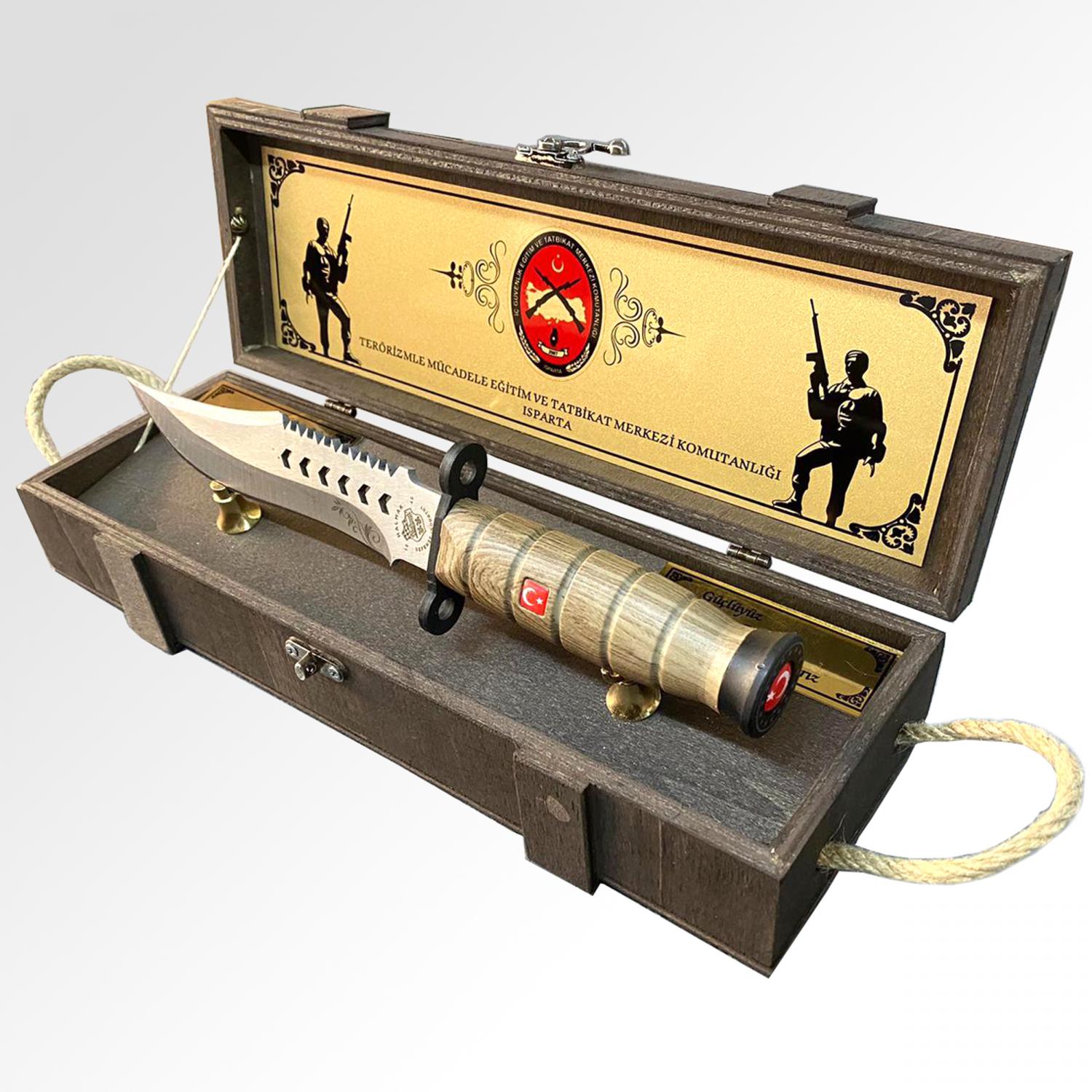 Classic Shop 83 Komando Bıçaklı Ahşap Kutulu Hizmet Anısı Plaketi