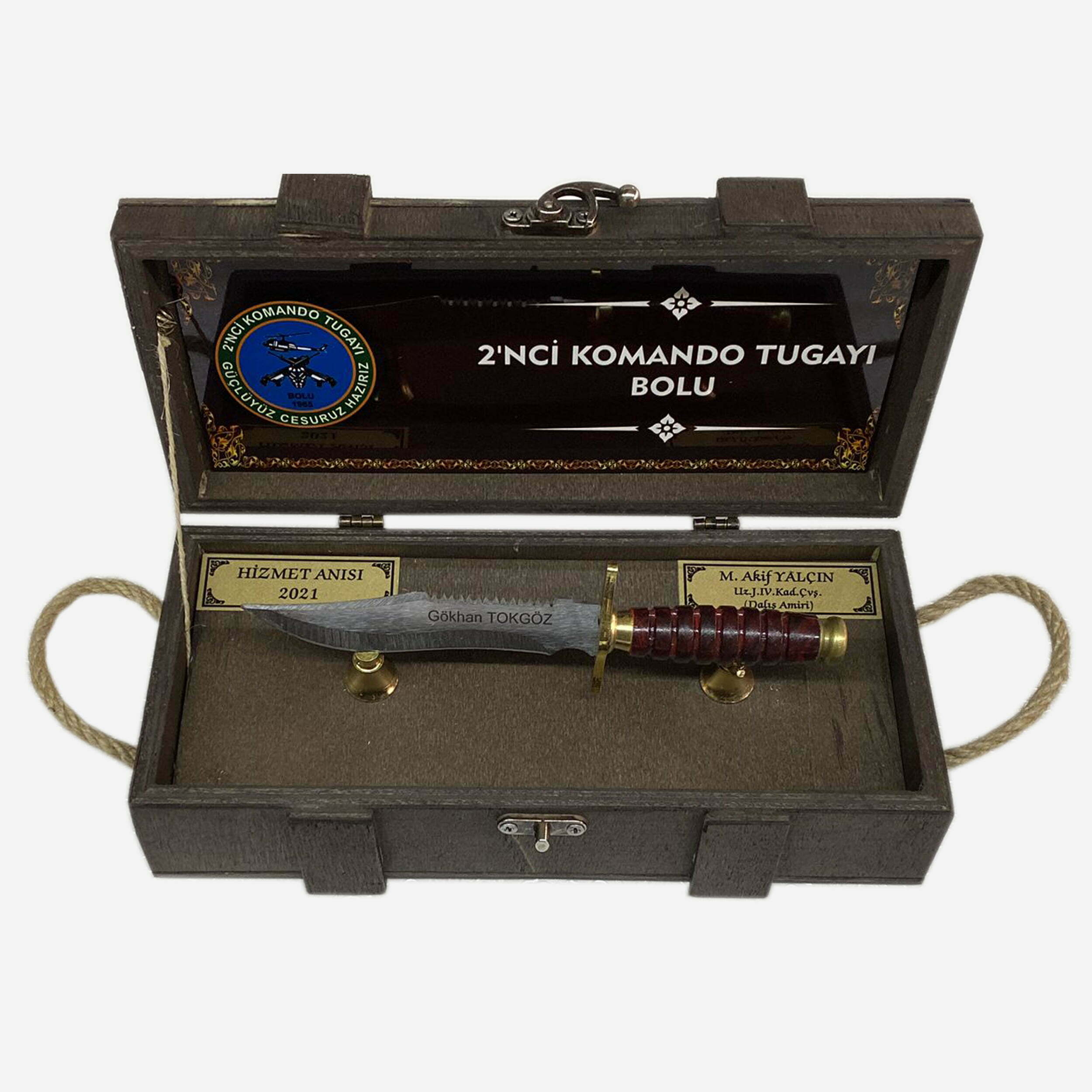 Classic Shop 70 Komando Bıçaklı Ahşap Kutulu Hizmet Anısı Plaket