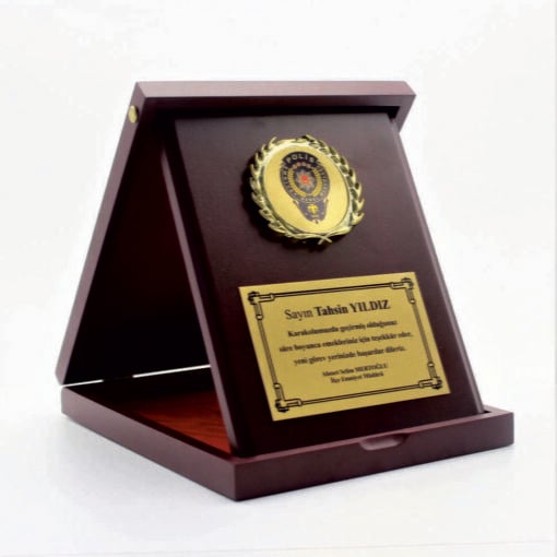 Ahşap Plaketler