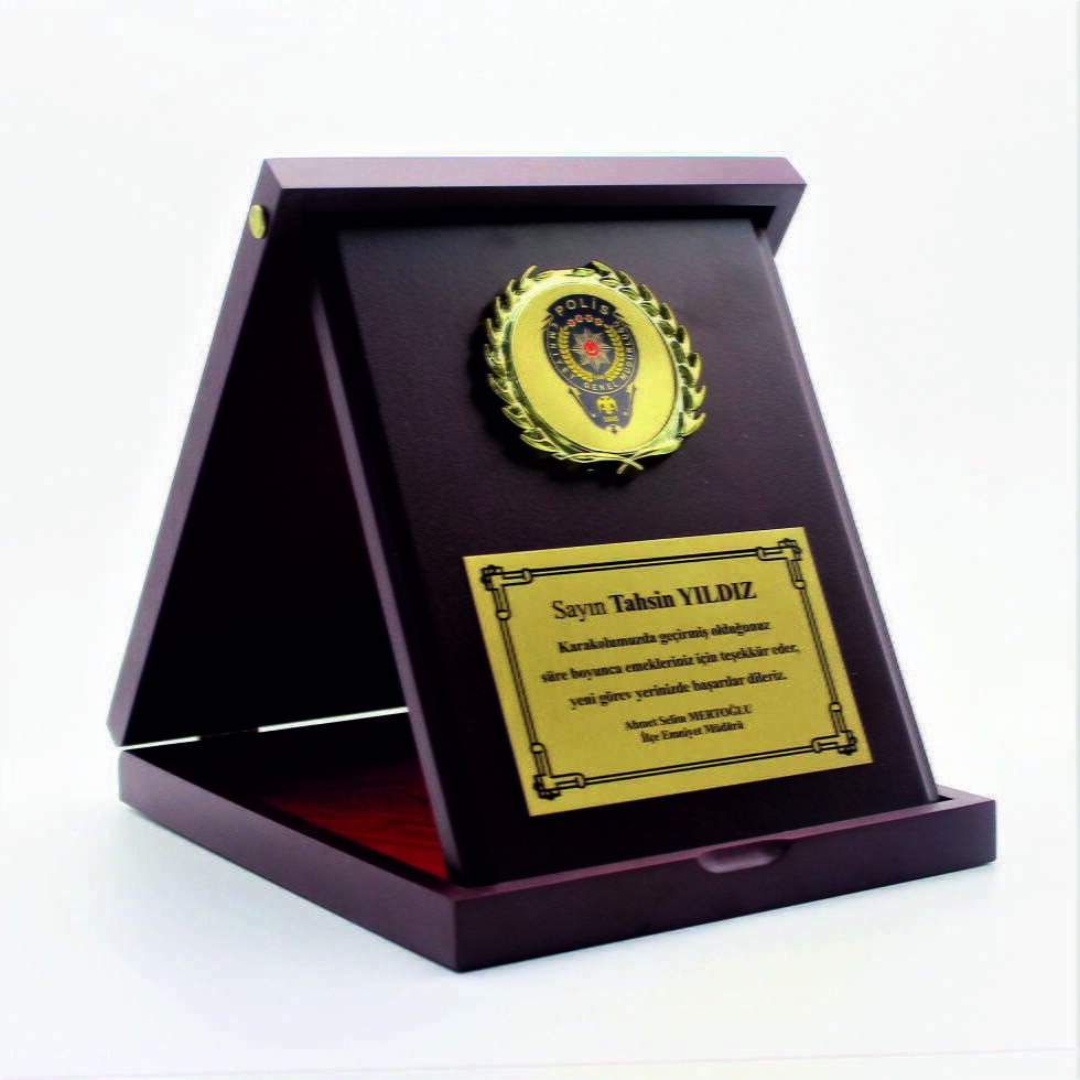 Kutulu Ahşap Polis Hizmet Anısı Albüm Plaket 1 Kutulu Ahşap Polis Hizmet Anısı Albüm Plaket