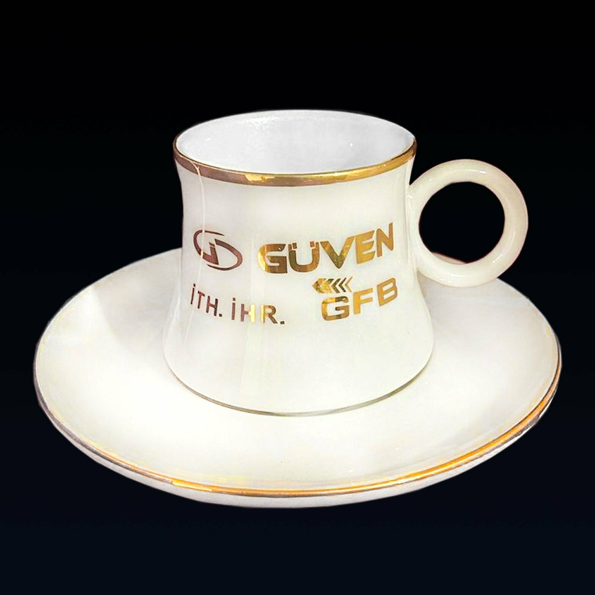 Altın Yaldızlı Porselen Kahve Fincanı ve Tabağı - Görsel 2