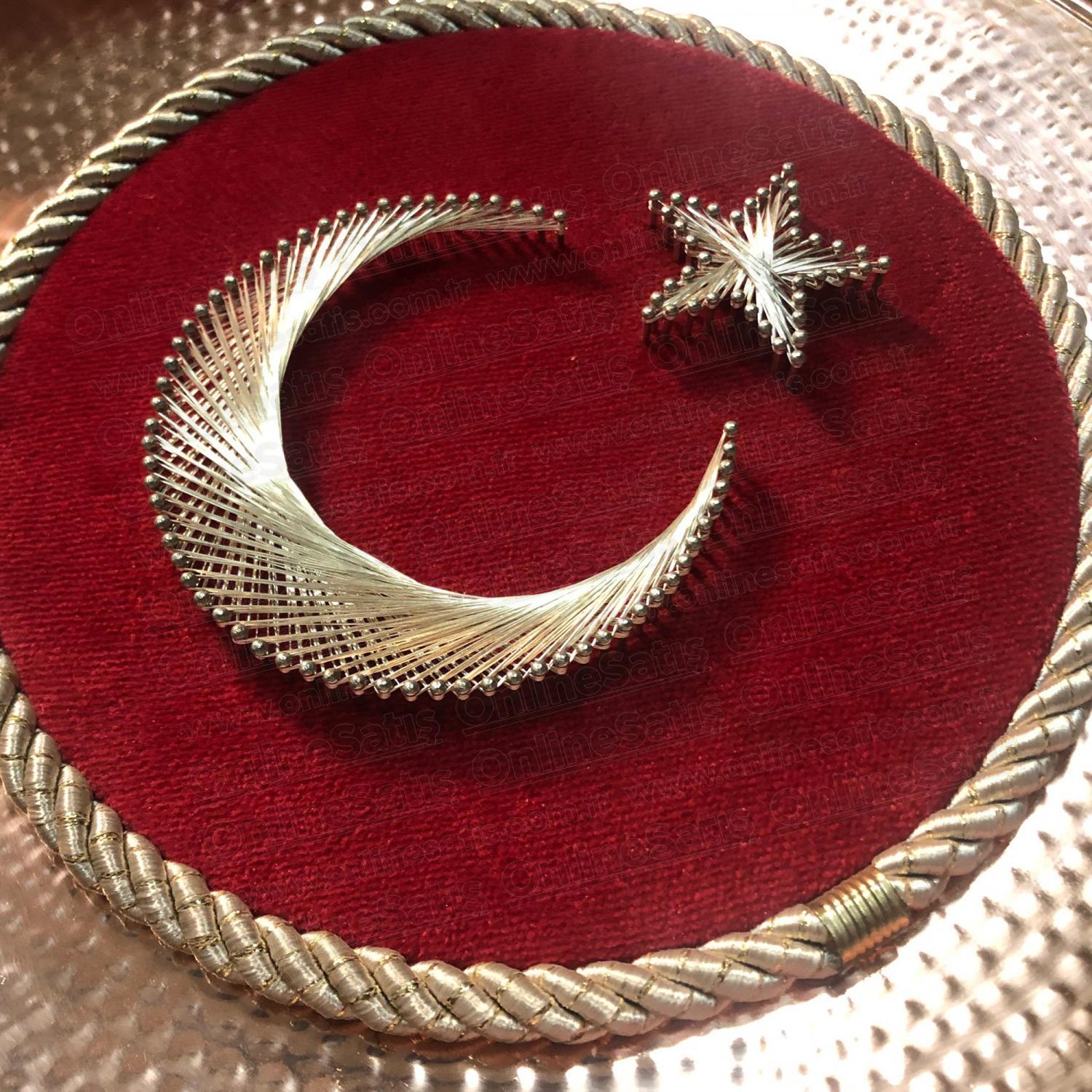 Türk Bayrak Kadife Üzeri Filografi Gold Bakır Tabak Plaket 3 Türk Bayrak Kadife Üzeri Filografi Gold Bakır Tabak Plaket - Görsel 3