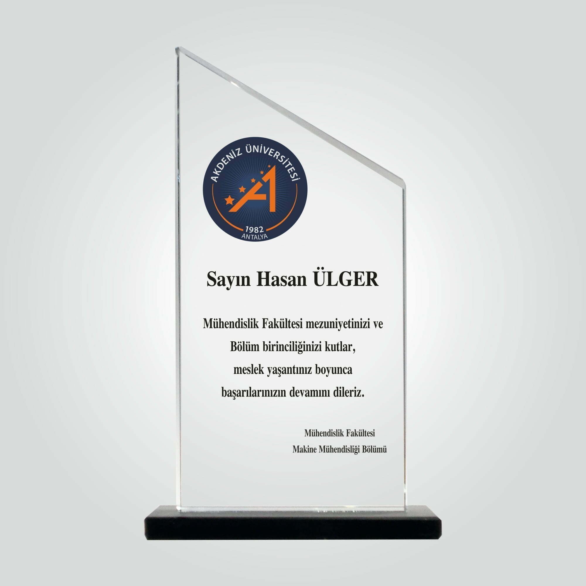 Şeffaf Kristal Cam Mezuniyet Plaketi 1 Şeffaf Kristal Cam Mezuniyet Plaketi