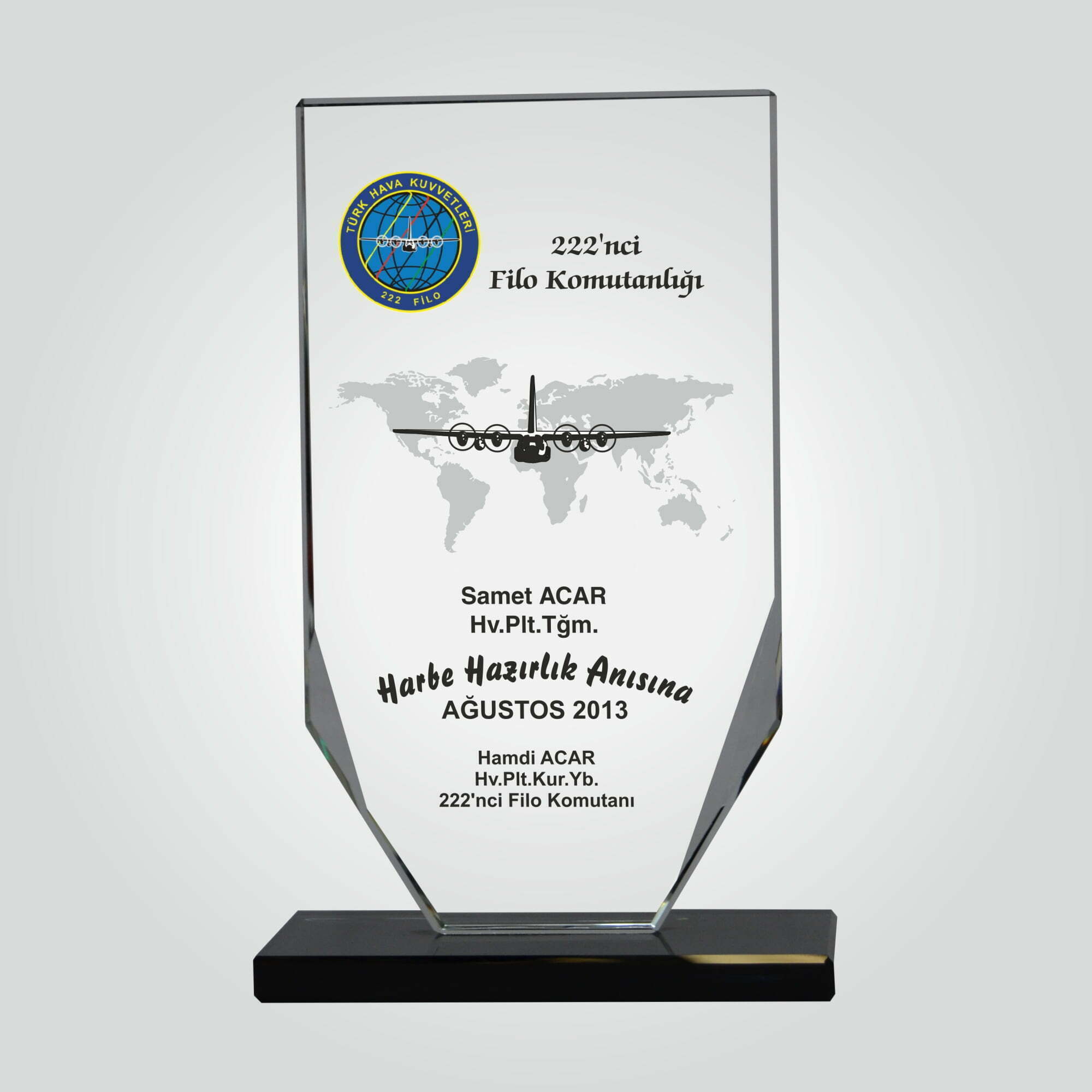 Şeffaf Kristal Cam Hizmet Anısı Plaketi