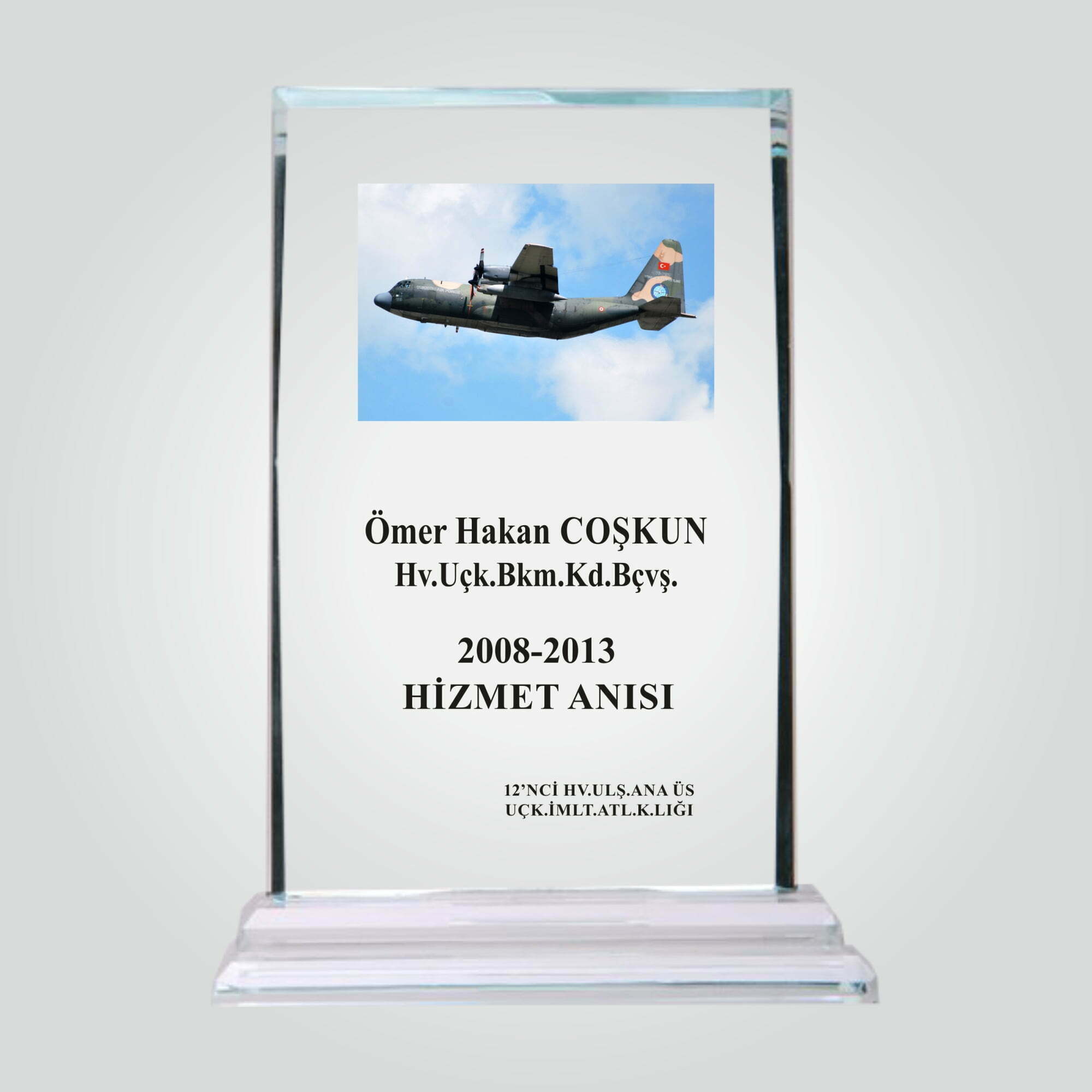 Şeffaf Kristal Cam Abonelik Hizmet Anısına Plaket 1 Şeffaf Kristal Cam Abonelik Hizmet Anısına Plaket