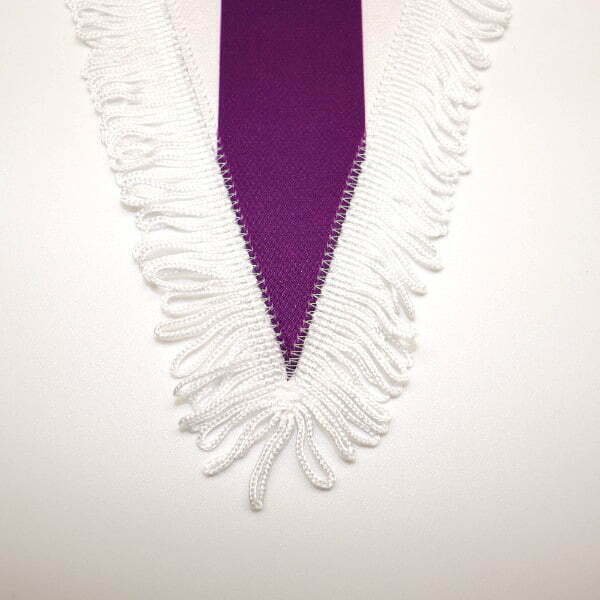 Üçgen Beyaz Saçaklı Hatıra Takdim Flaması 3 Üçgen Beyaz Saçaklı Hatıra Takdim Flaması - Görsel 3