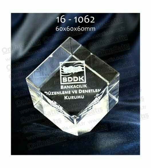 3D Kristal Hediye Ürünler - Kare 1 3D Kristal Hediye Ürünler - Kare