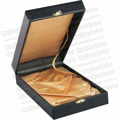 Classic Shop 28 Siyah Deri Kristal Plaket Kutusu