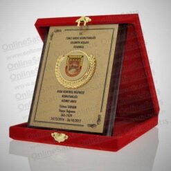 Kırmızı Kadife Kutulu Fasetli Ahşap Plaket