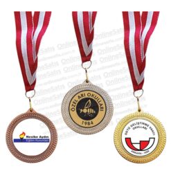 Alternative view of Kurdelalı Metal Altın Madalya