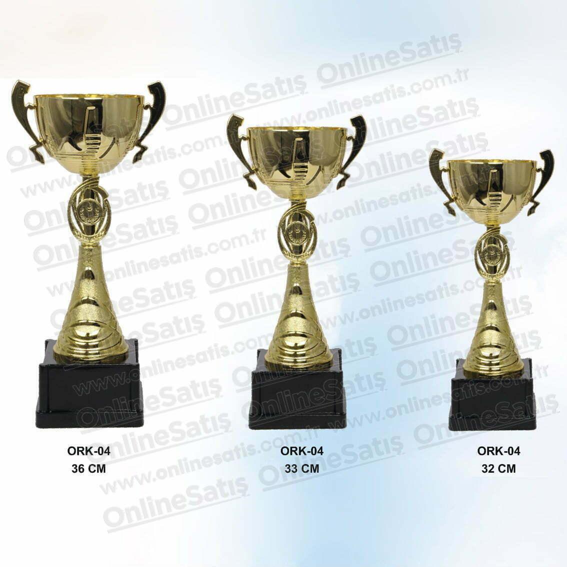 Altın Üçlü Ödül Kupası Set 36-33-32 CM 1 Altın Üçlü Ödül Kupası Set 36-33-32 CM