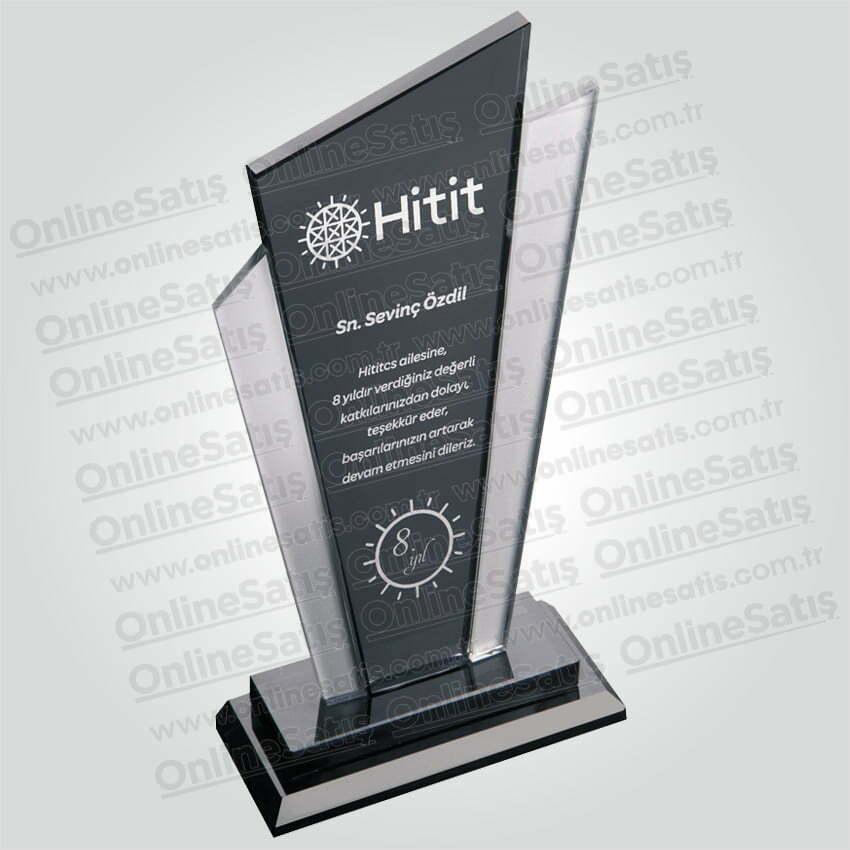 Vip Kristal Cam Çalışma Yılı Tebrik Plaketi 1 Vip Kristal Cam Çalışma Yılı Tebrik Plaketi