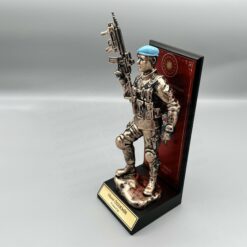 Alternative view of Mavi Bereli Komando Heykeli Hizmet Anısı