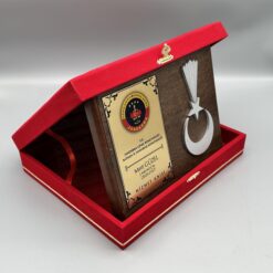 Alternative view of Kutulu Jandarma Hizmet Anısı Şua Kare Ahşap Plaket