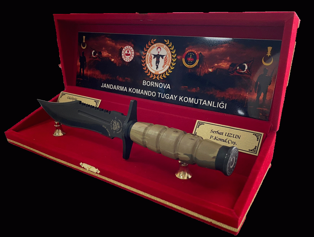 Kadife Kutulu Kamuflaj Bıçaklı Büyük Plaket