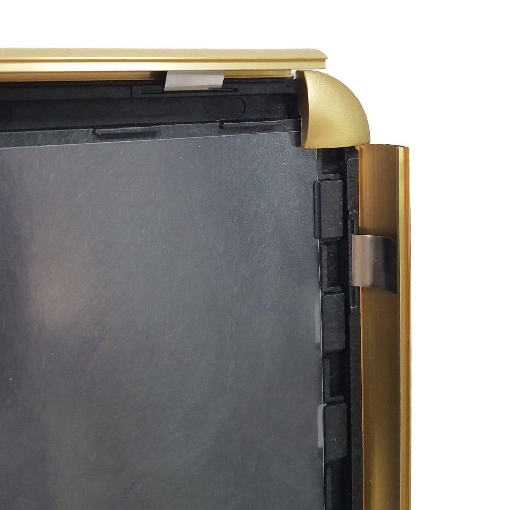 A4 Altın Görünümlü Alüminyum Çerçeve (21×30 cm) – Gold 8 B3 Altın Görünümlü Alüminyum Çerçeve (35×50 cm) – Gold