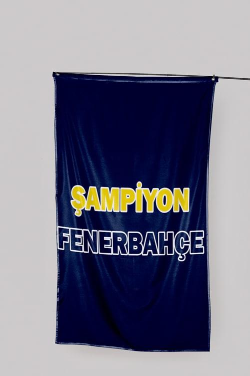 Fenerbahçe Büyük Bina & Balkon Bayrağı (Dikey Asma) 3 Fenerbahçe Büyük Bina & Balkon Bayrağı (Dikey Asma)