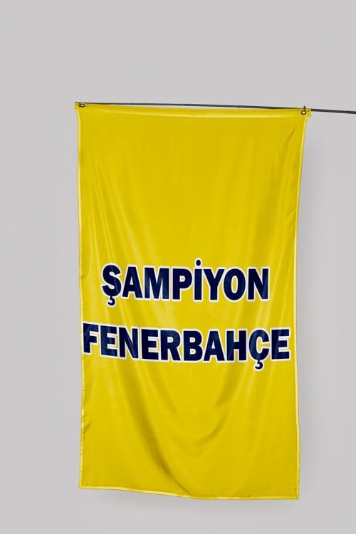 Fenerbahçe Büyük Bina & Balkon Bayrağı (Dikey Asma) 4 Fenerbahçe Büyük Bina & Balkon Bayrağı (Dikey Asma)