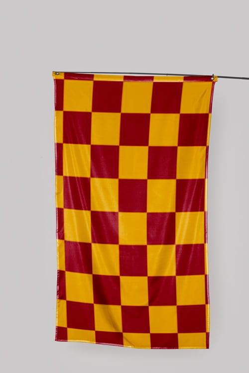 Galatasaray Bayrağı Büyük Bina & Balkon Tipi (Dikey Asma) 6 Galatasaray Bayrağı Büyük Bina & Balkon Tipi (Dikey Asma)