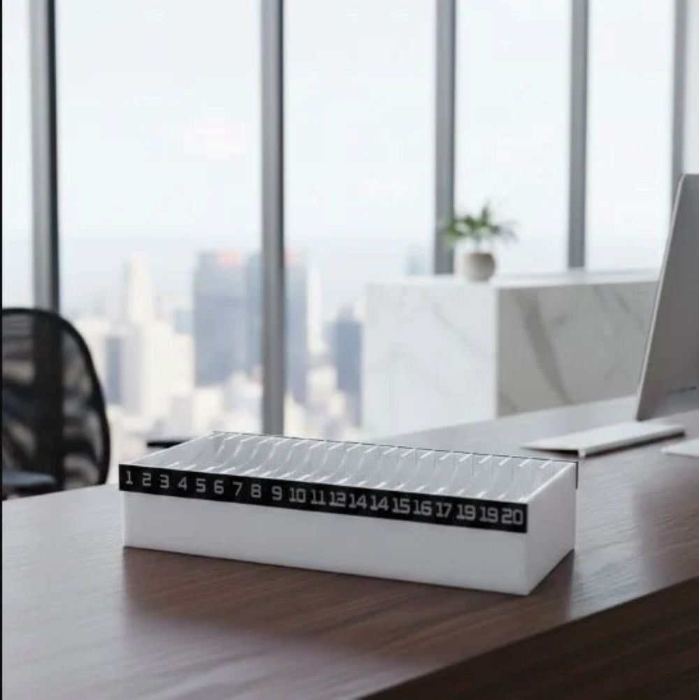 Personel ve Ziyaretçi Kimlik Kartlık – 20 Bölmeli Beyaz