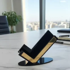 Siyah Gold Detaylı Premium Kartvizitlik